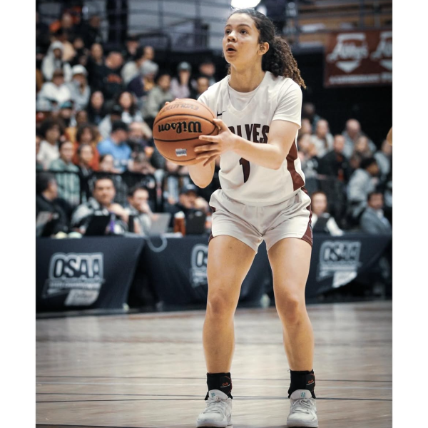 receive a $1,000 grant from Love Lei Best, the Gatorade Oregon Girl’s Basketball Player of the Year!